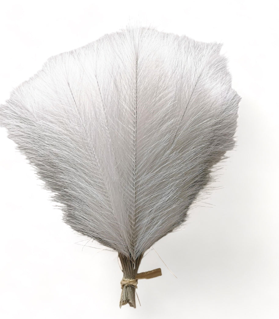 Pluma artificial para decoração - Boho - Minimalist House LTDA