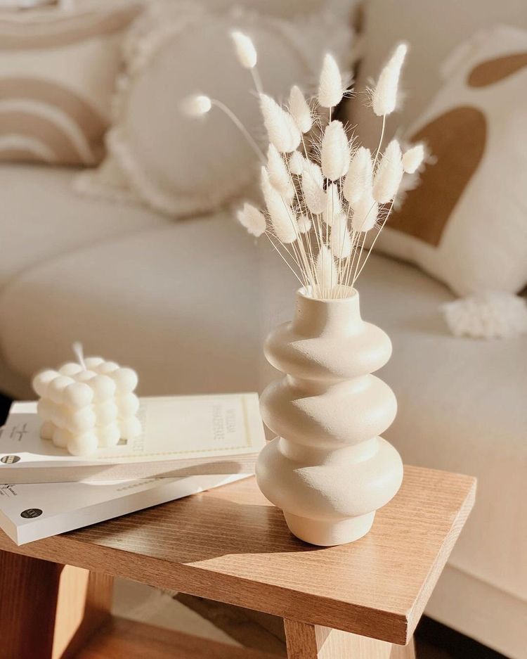 Vaso de cerâmica bege Nordic - Minimalista - Minimalist House LTDA