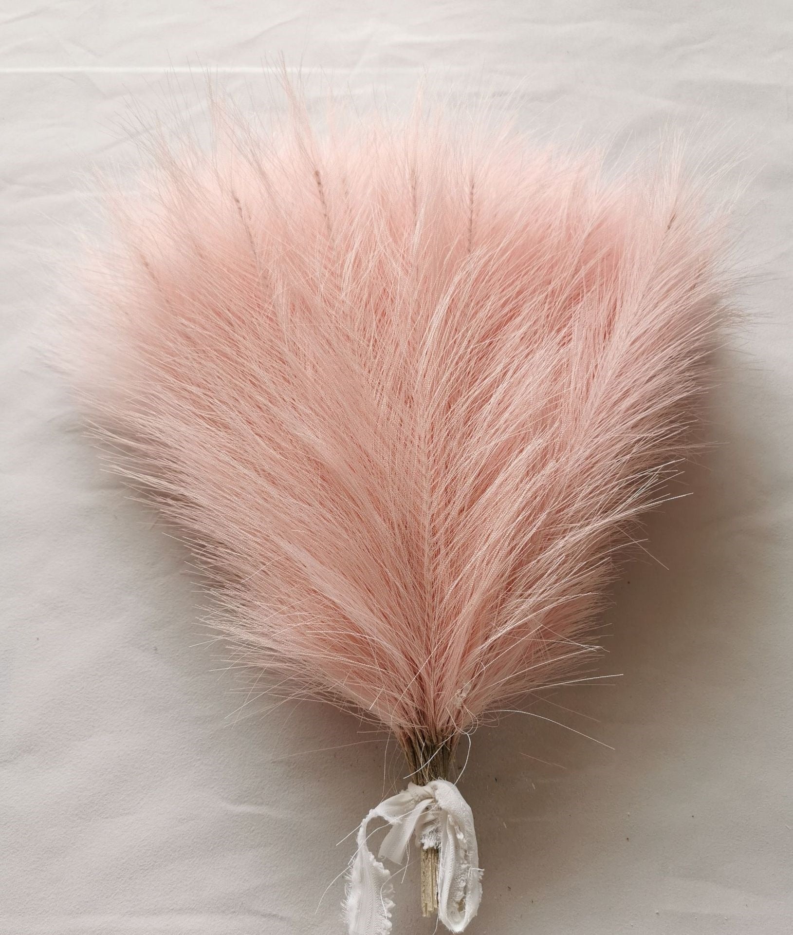 Pluma artificial para decoração - Boho - Minimalist House LTDA