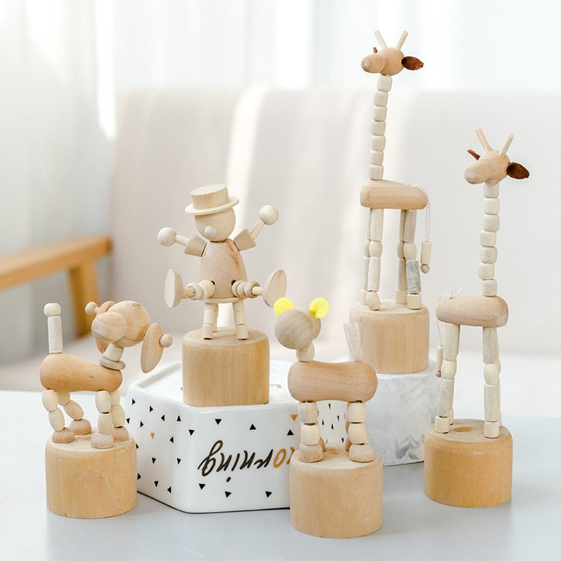 Mini réplica de fantoche em madeira - CARTOON - Minimalist House LTDA