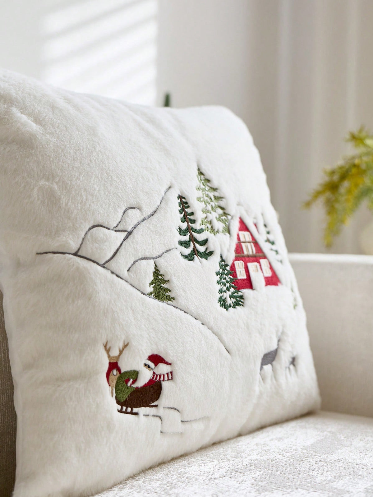Cirelle Capa de Almofada Bordada Papai Noel e Árvore de Natal