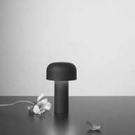 Luminária Recarregável - MyMug - Minimalist House LTDA