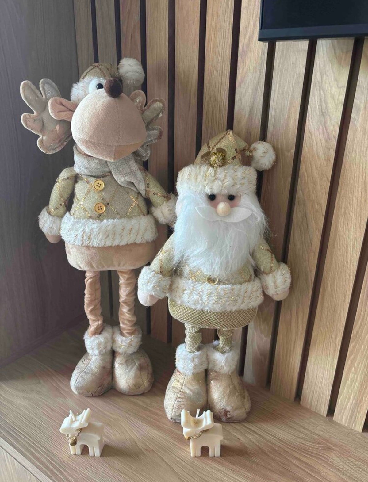 Boneco Retrátil Natalino Dourado Decorativo