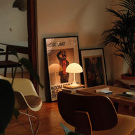 Luminária de Mesa Panthella - Minimalist House LTDA