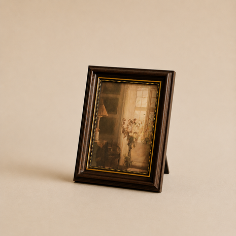 Porta Retrato Moldura de Foto Nórdica Dourada Madeira Escandinava
