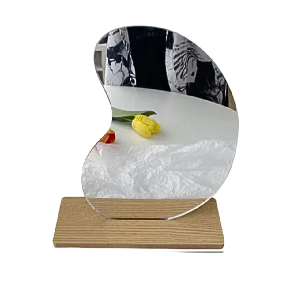 Espelho simples de maquiagem irregular minimalista - FLOWER - Minimalist House LTDA