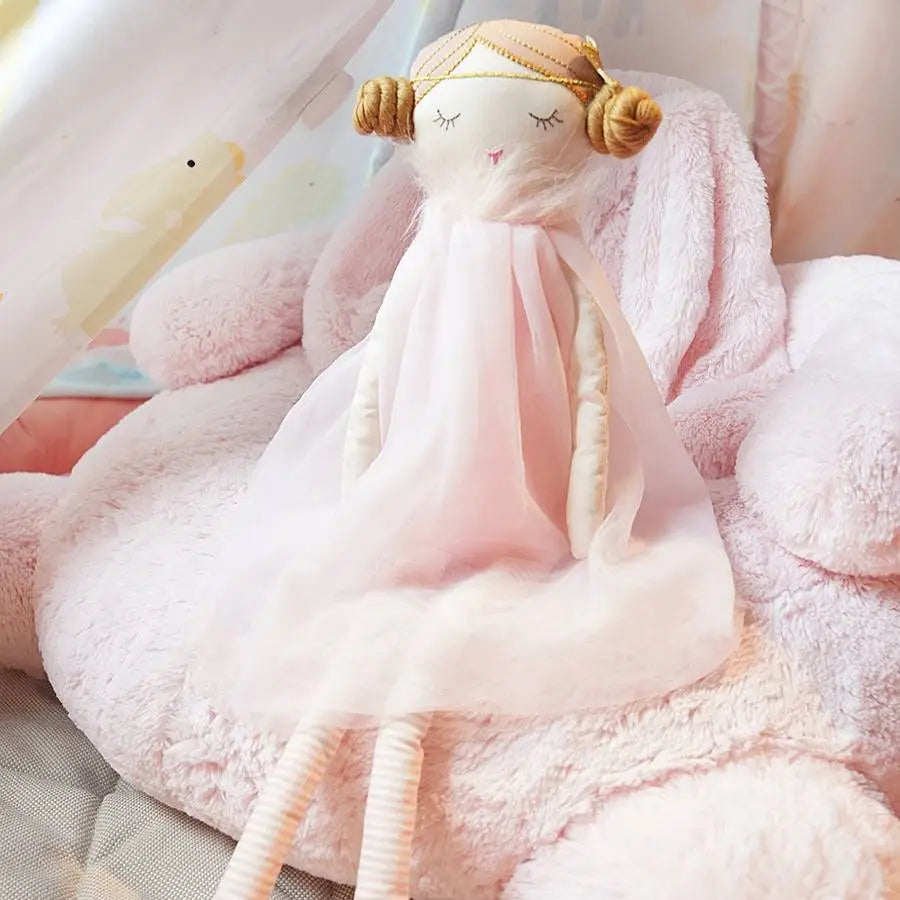 Boneca de Pelúcia Princesas - Minimalist House LTDA