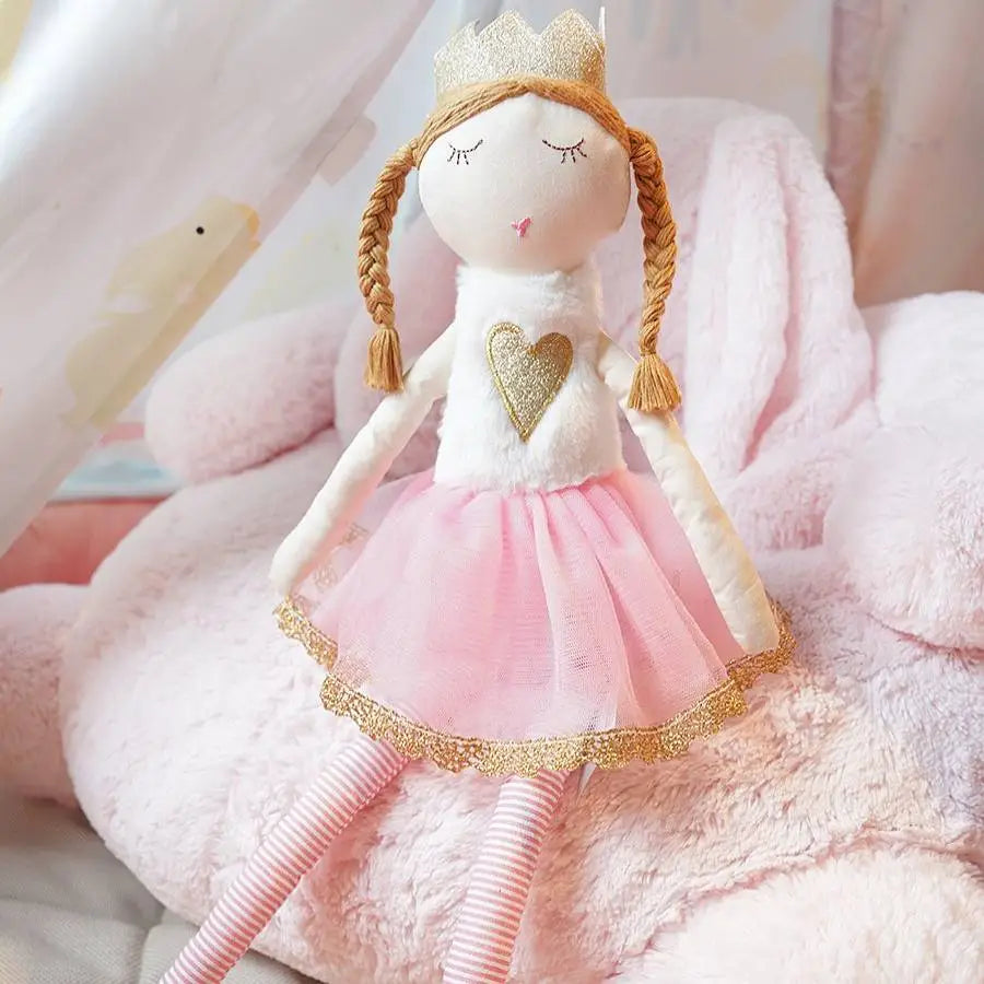 Boneca de Pelúcia Princesas - Minimalist House LTDA