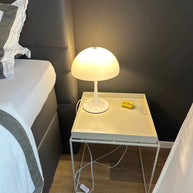 Luminária de Mesa Panthella - Minimalist House LTDA