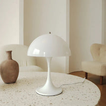 Luminária de Mesa Panthella - Minimalist House LTDA