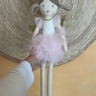 Boneca de Pelúcia Princesas - Minimalist House LTDA