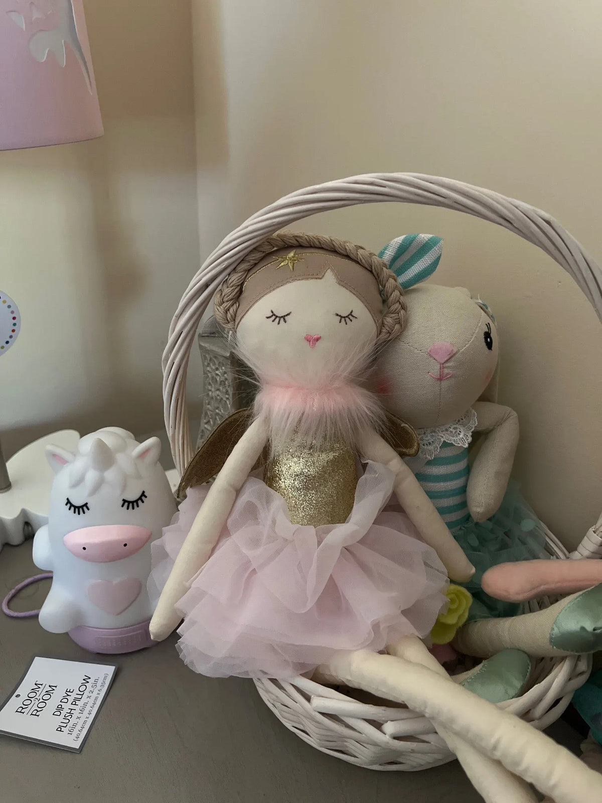 Boneca de Pelúcia Princesas - Minimalist House LTDA