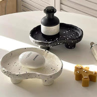 Bandeja irregular de resina - Aesthetic - Minimalist House LTDA
