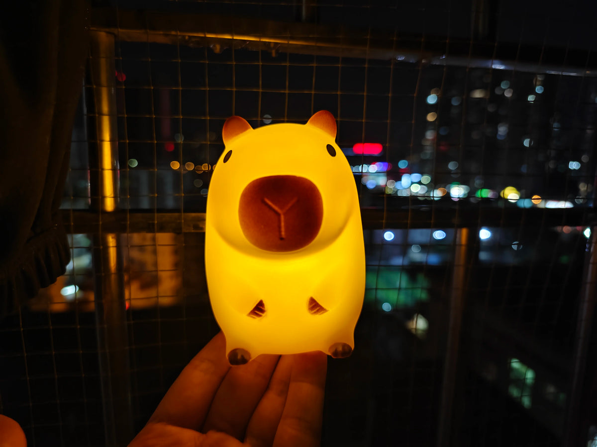 Luminária Noturna Infantil Capivara Dreams