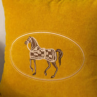 Capa de Almofada Bordada Cavalo