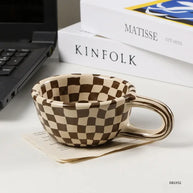 Cerâmica Mug Irregular - Lola - Minimalist House LTDA