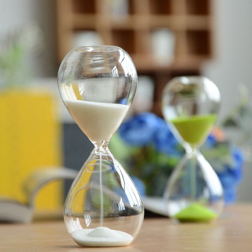 Ampulheta do tempo - Decoração para escritório - Minimalist House LTDA