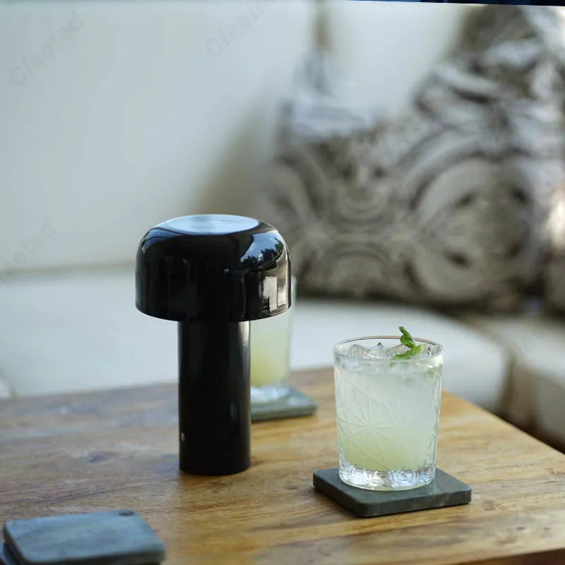 Luminária Recarregável - MyMug - Minimalist House LTDA