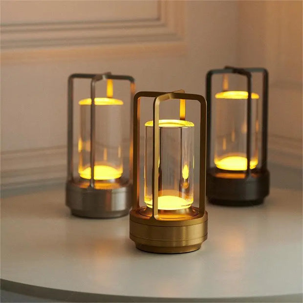 Luminária recarregável - Cristal - Minimalist House LTDA