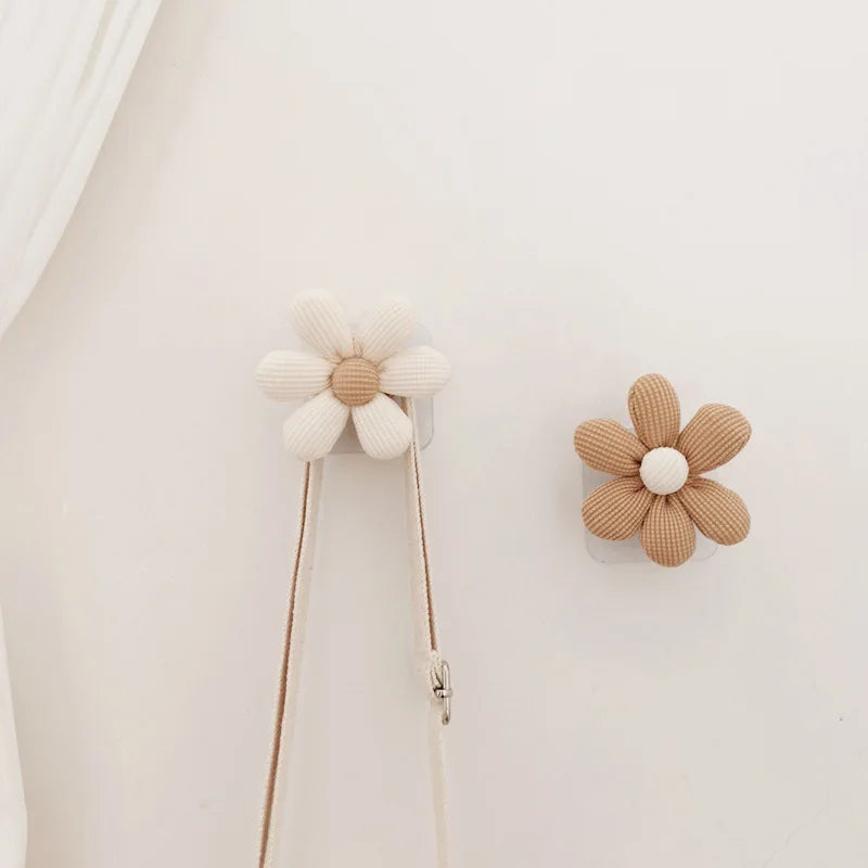 Gancho Madeira e Tecido - Flor - Minimalist House LTDA