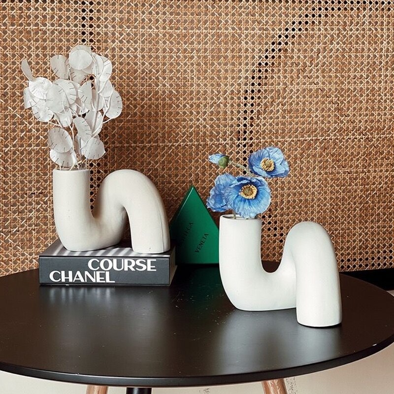 Vaso de cerâmica - Sinuoso Minimalista - Minimalist House LTDA