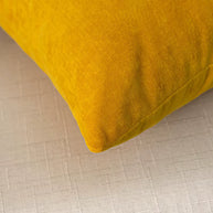 Capa de Almofada Bordada Cavalo