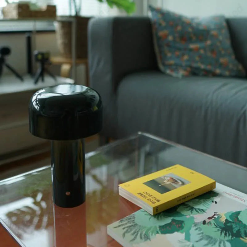 Luminária Recarregável - MyMug - Minimalist House LTDA
