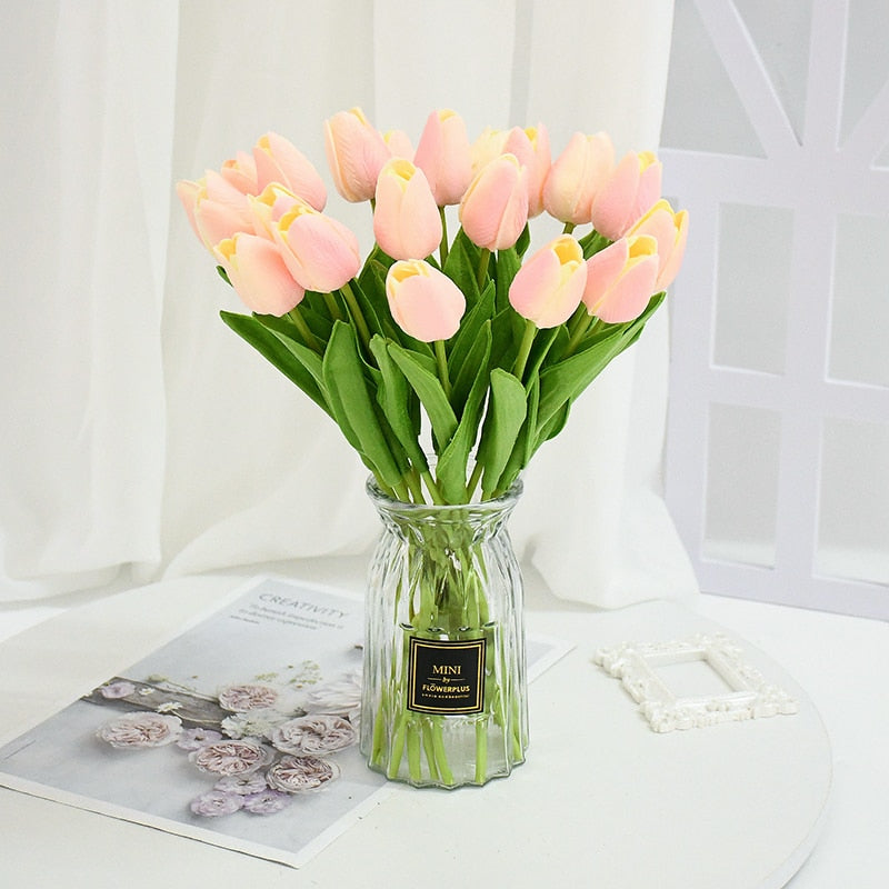 Buquês de Tulipas - Flores Artificiais - Minimalist House LTDA
