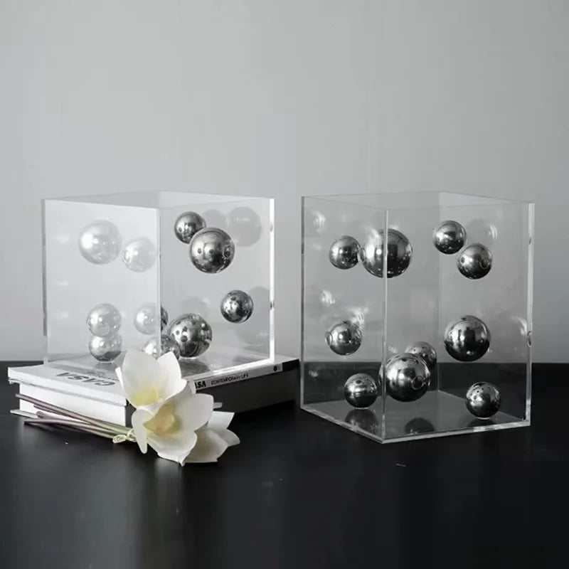 Caixa em acrílico decor - Maria Antonieta - Minimalist House LTDA