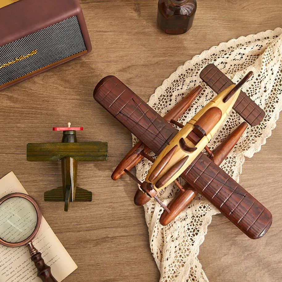 Avião Realista - Wooden Vintage - Minimalist House LTDA