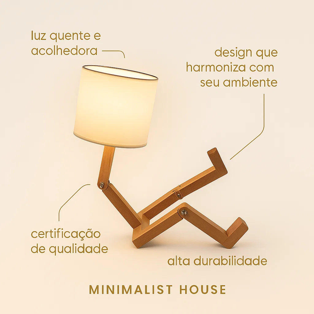 Luminária de madeira versátil - Menino