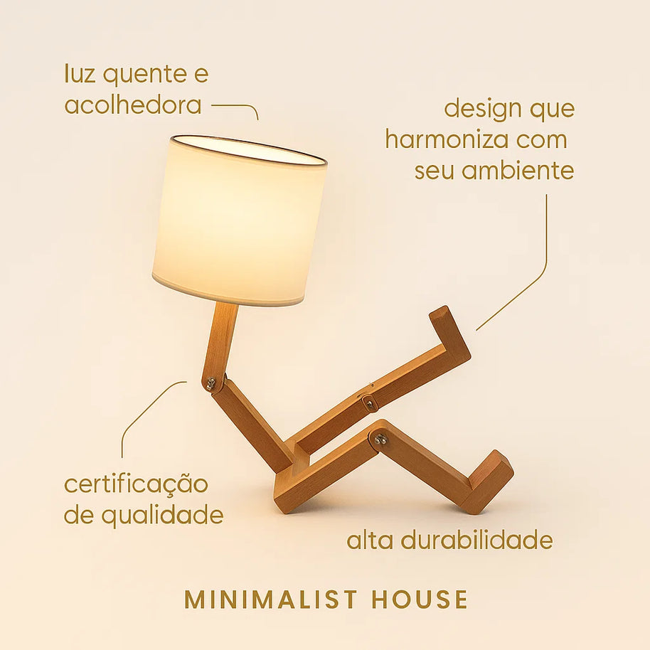 Luminária de madeira versátil - Menino