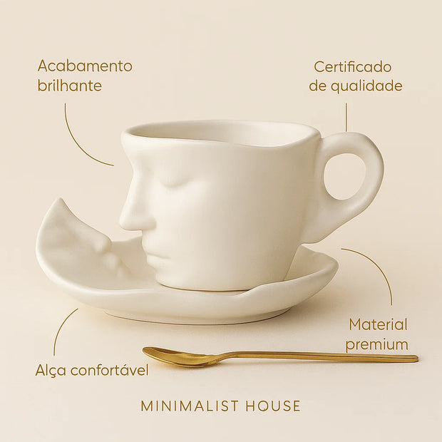 Xícara de Cerâmica - BEIJO