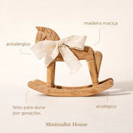 Cavalo Decorativo em Madeira — Estilo Retrô