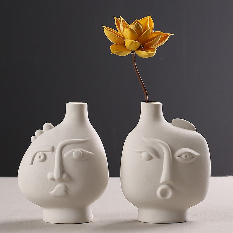 Vaso de cerâmica decoração de arte abstrata - Faces - Minimalist House LTDA