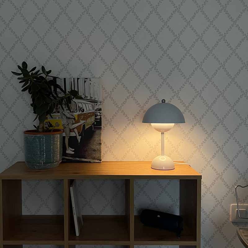 Cogumelo - Lâmpada minimalista Com Touch - Minimalist House LTDA